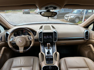 Porsche Cayenne foto 7