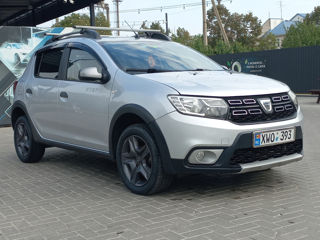 Dacia Sandero Stepway foto 1