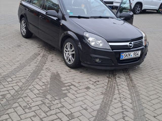 Opel Astra foto 2