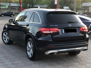 Mercedes GLC foto 3