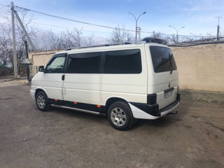 Volkswagen Transporter foto 4