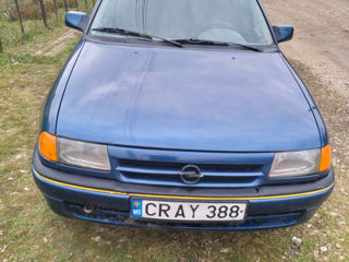 Opel Astra foto 3