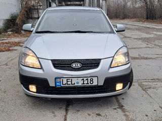 KIA Rio foto 2