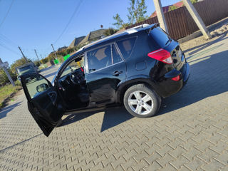 Toyota Rav 4 foto 3