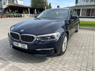 BMW 5 Series foto 1