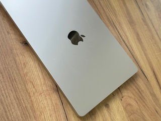 MacBook Air 13.6 M2 8/256gb ca nou ! foto 1