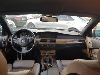 BMW 5 Series foto 7