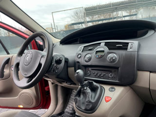 Renault Scenic foto 2