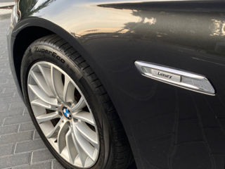 BMW 5 Series foto 9