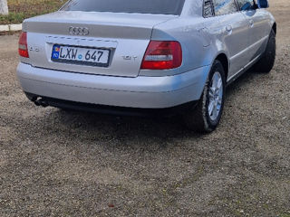 Audi A4 foto 4