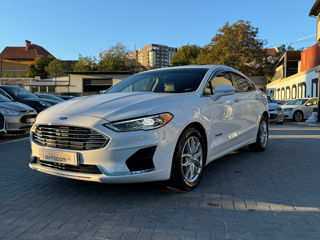 Ford Fusion foto 1