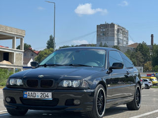 BMW 3 Series Coupe foto 1