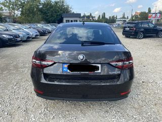 Skoda Superb foto 6