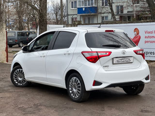 Toyota Yaris foto 4