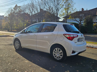 Toyota Yaris foto 3