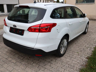 Ford Focus foto 3