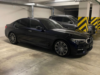 BMW 5 Series foto 3