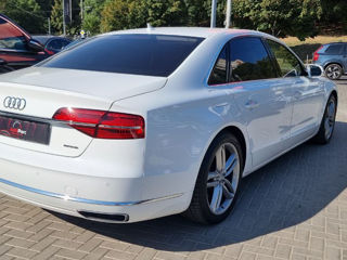 Audi A8 foto 3