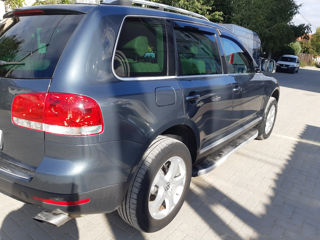 Volkswagen Touareg foto 5