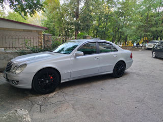 Mercedes E-Class