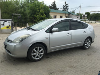 Toyota Prius foto 3