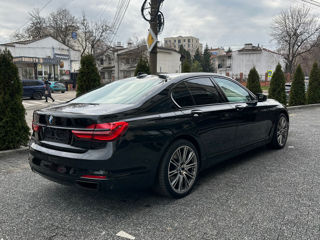 BMW 7 Series foto 3