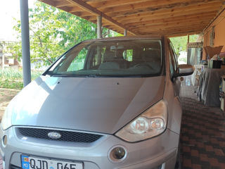 Ford S-Max фото 8