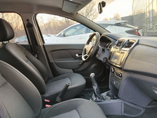 Dacia Logan foto 9