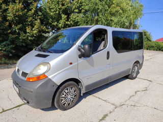 Renault Trafic foto 1