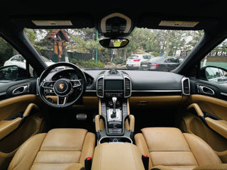 Porsche Cayenne foto 7