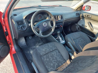 Volkswagen Golf foto 5