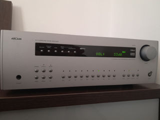 Arcam AVR300