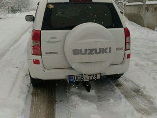 Suzuki Grand Vitara foto 2