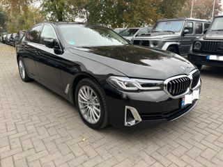 BMW 5 Series foto 8