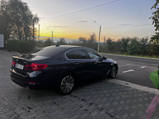 BMW 5 Series foto 3