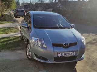 Toyota Auris foto 2