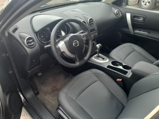 Nissan Rogue foto 7