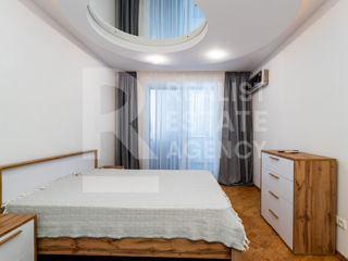 Apartament cu 3 camere, 123 m², Ciocana, Chișinău foto 2