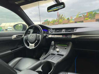 Lexus CT 200 - Rent a Car / Chirie Auto Chisinau foto 3