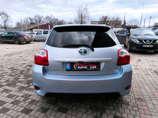 Toyota Auris foto 6