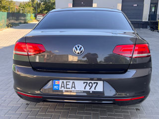 Volkswagen Passat foto 5