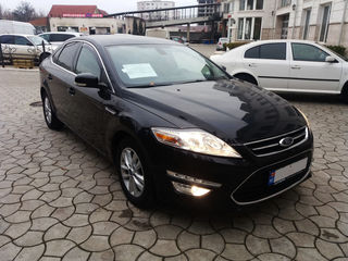 Ford Mondeo foto 2