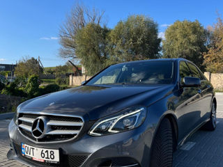 Mercedes E-Class foto 2