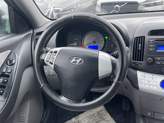 Hyundai Elantra foto 9