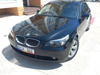BMW 5 Series фото 7