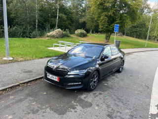 Skoda Superb foto 1