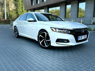Honda Accord foto 0