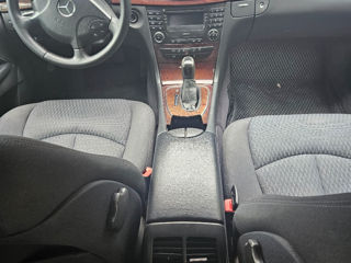 Mercedes E-Class foto 4