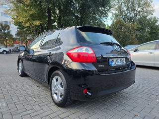 Toyota Auris foto 5