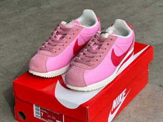 Nike Cortez Pink Women's foto 5